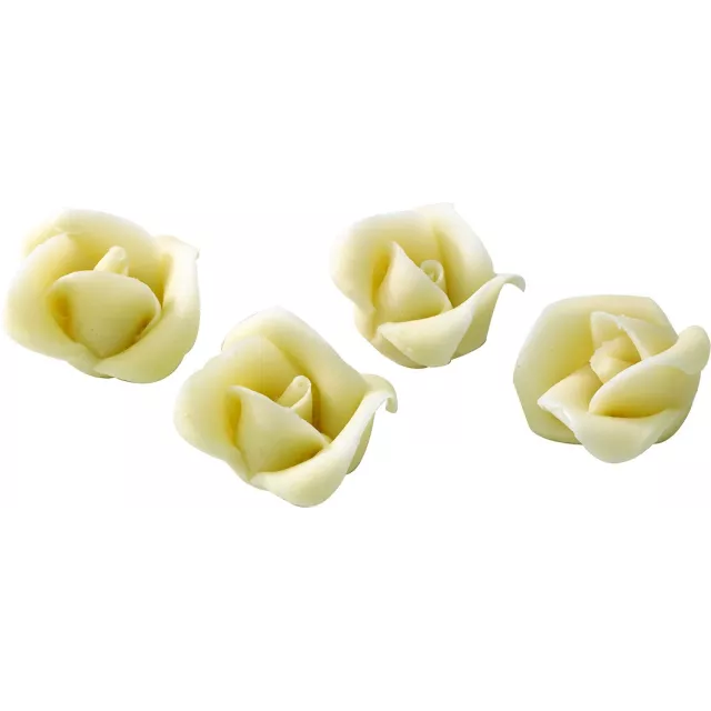 Roses blanches en pâte d'amande